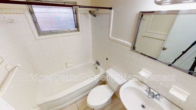 Building Photo - 4187 Cordell Dr