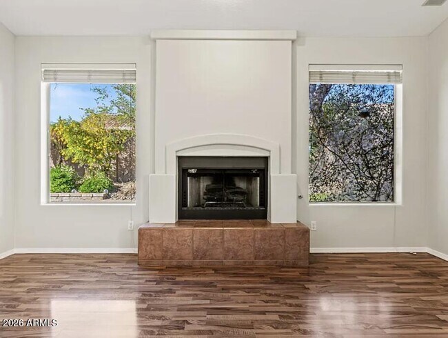 Building Photo - 7252 E Whistling Wind Way