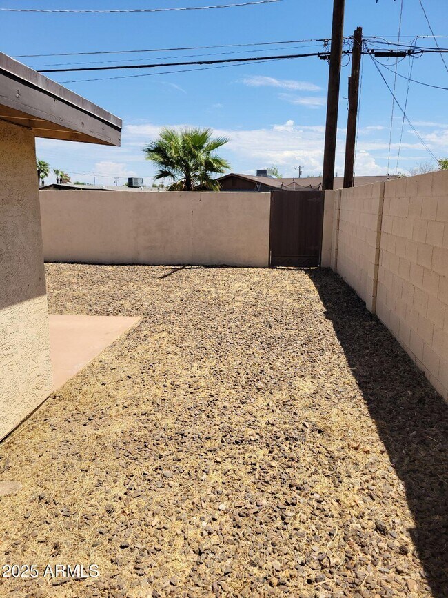 Building Photo - 2639 N 68th St