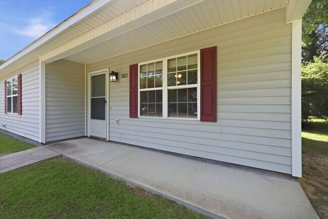 Building Photo - Welcome to Overbrook!