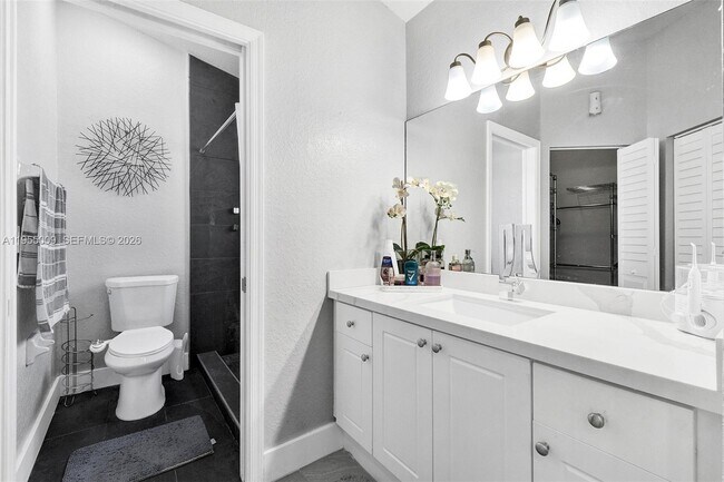 Building Photo - 2311 SW 87th Way