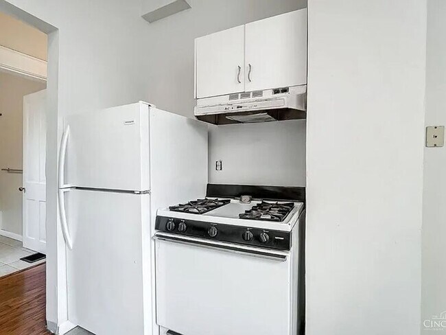 Building Photo - 2705 Hackberry St