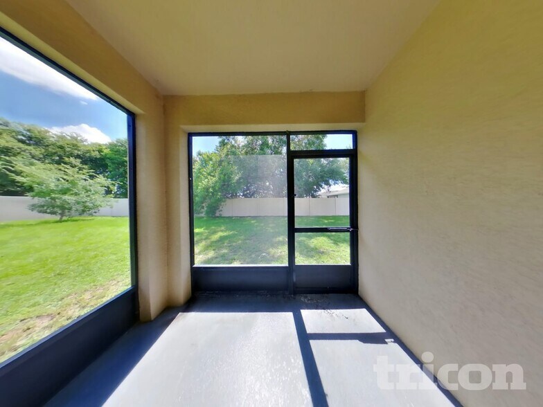 Building Photo - 518 Squires Grove Dr