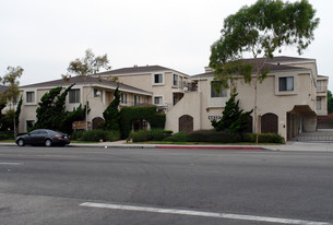 Building Photo - Arriba Apartments