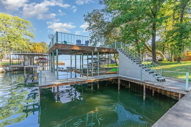 Building Photo - 355 Beachside Dr