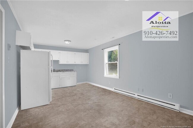 Building Photo - 6561 Stillwater Dr