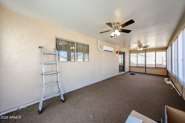 Building Photo - 11778 W Columbine Dr