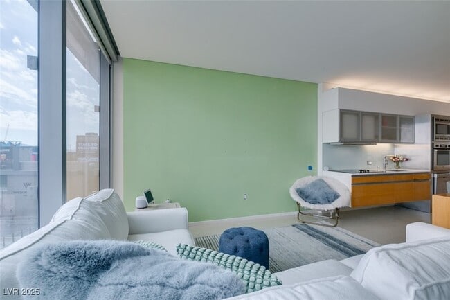 Building Photo - 3722 Las Vegas Blvd S