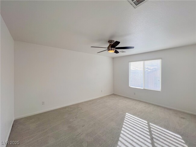 Building Photo - 10955 Sardinia Sands Dr