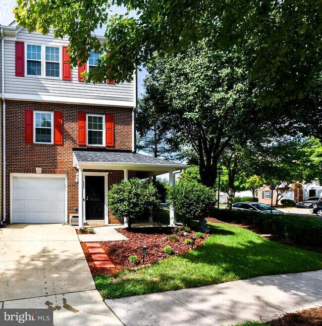 Building Photo - 1401 Deep Gorge Ct