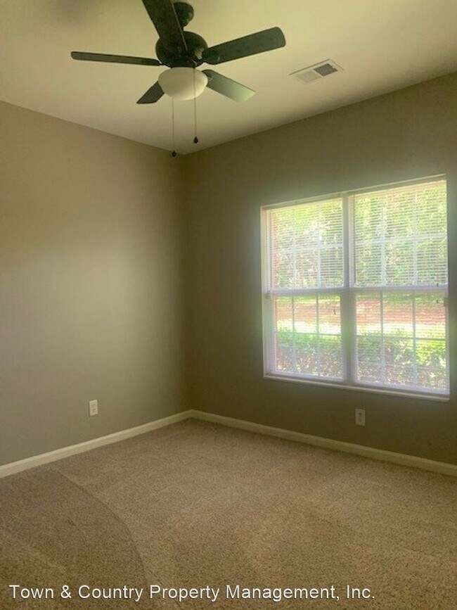 Building Photo - 3 br, 2 bath House - 140 Wexford Dr. Unit 107