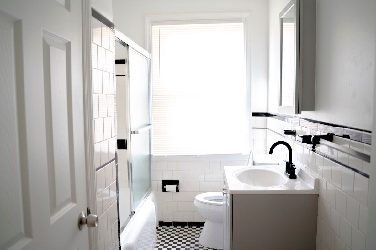 Building Photo - 8206 Old Harford Rd