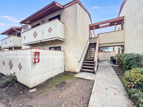 Building Photo - 2520 Walters Way