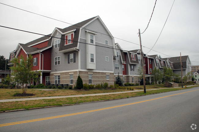 Primary Photo - Maple Garden Apartments