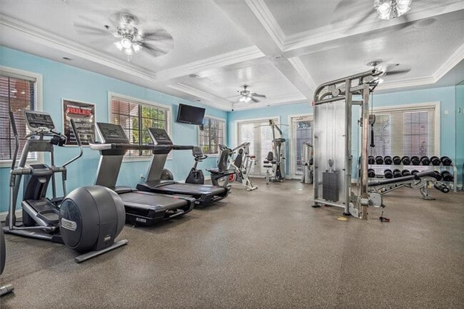 Building Photo - 2125 SE 10th Ave