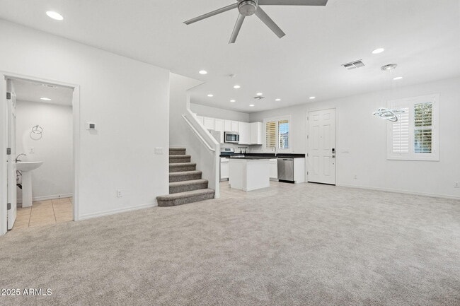 Building Photo - 1647 S 83rd Pl