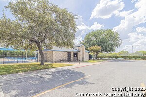 Building Photo - 9130 Village Brown