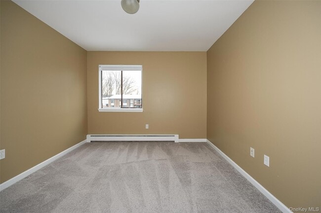 Building Photo - 3 Hook Rd