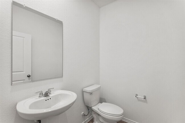 Building Photo - 153 Rodney Boat Rd