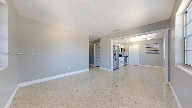Building Photo - 3170 SW 25th Ter