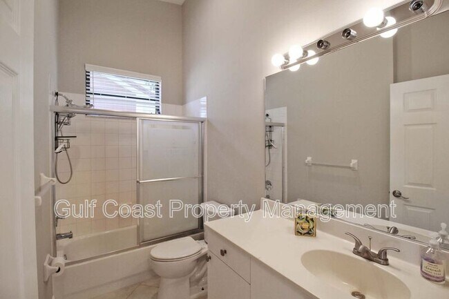 Building Photo - 6019 Courtside Dr