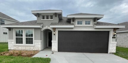 Building Photo - 4 Grove Ln