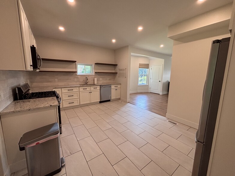 Building Photo - 3628 Idlewild Ave