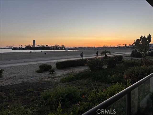 Building Photo - 1230 E Ocean Blvd