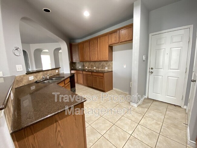 Building Photo - 601 Port Royale Way
