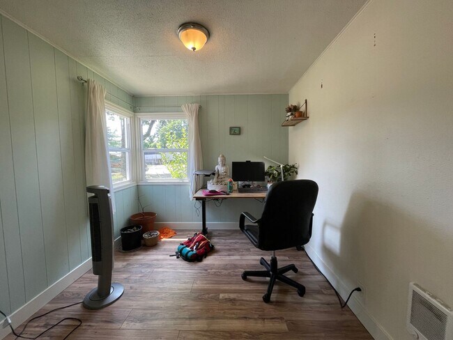 Building Photo - 2Bd/1Ba Brentwood-Darlington neighborhood ...