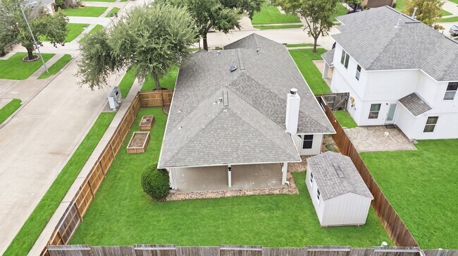 Building Photo - 20502 Holly Barr Ln