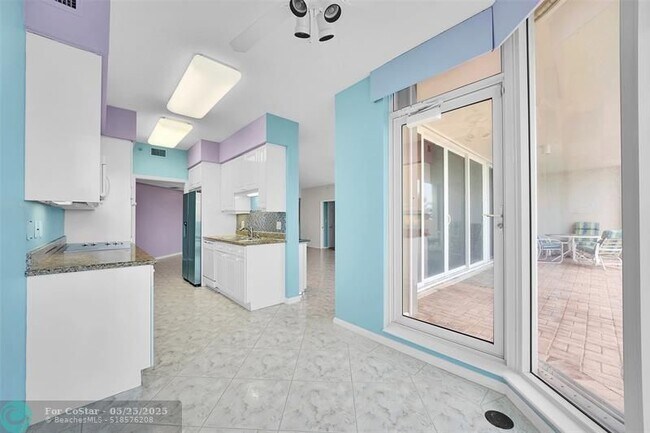 Building Photo - 6001 N Ocean Dr