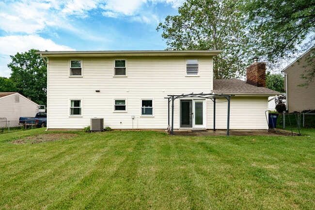 Building Photo - 4024 Quail Bush Dr