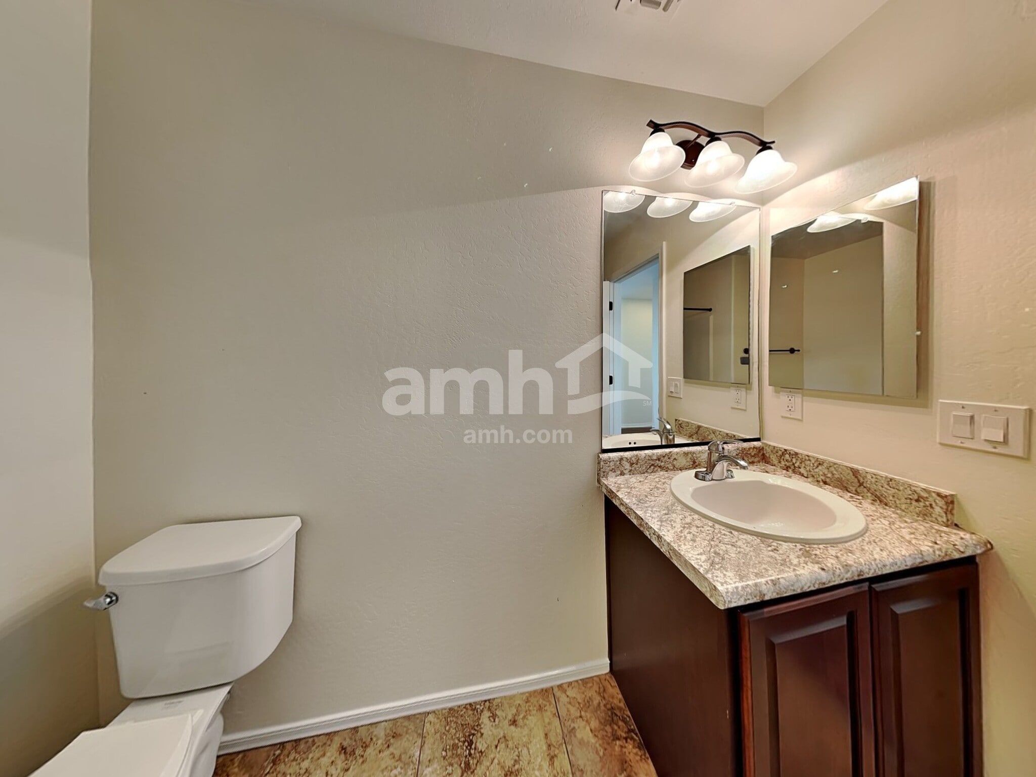 Building Photo - 12119 W Range Mule Dr