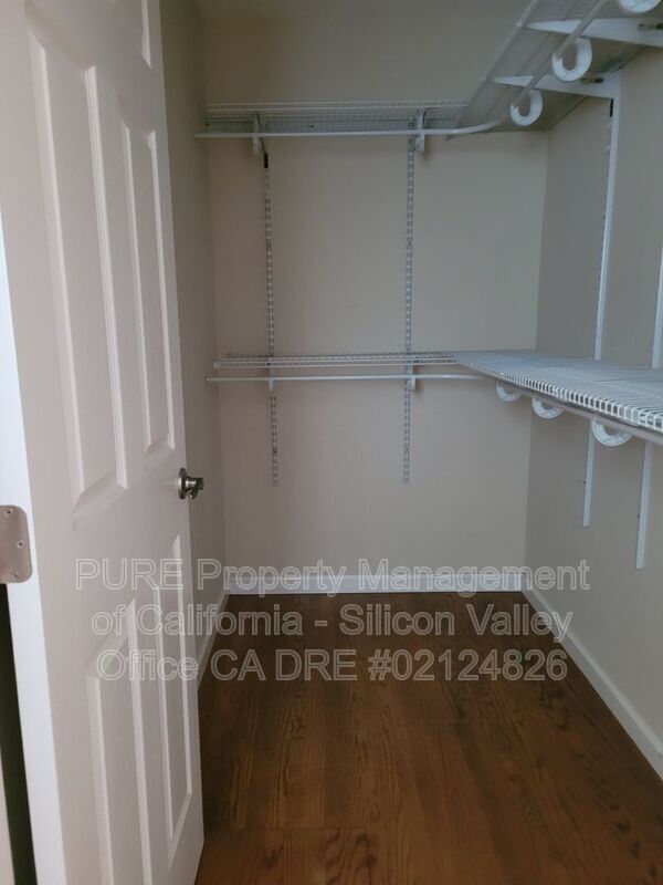Building Photo - 108 Anne Way