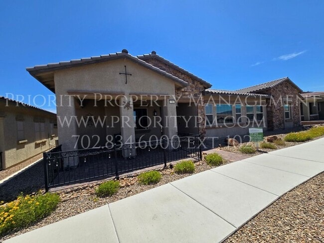Building Photo - GORGEOUS HERITAGE AT CADENCE SINGLE STORY Townhome!  READY FOR MOVE IN!