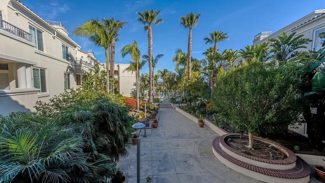 Building Photo - 4346 Tradewinds- MFR