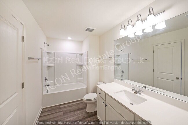 Building Photo - 428 Union Station St