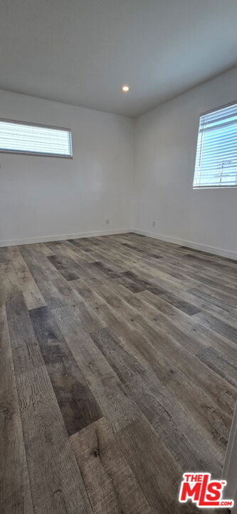 Building Photo - 642 N Manhattan Pl