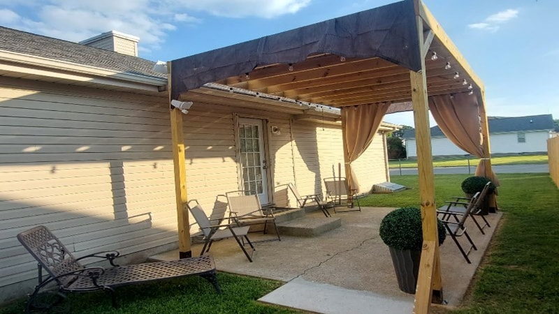 Building Photo - 1940 Timberline Way