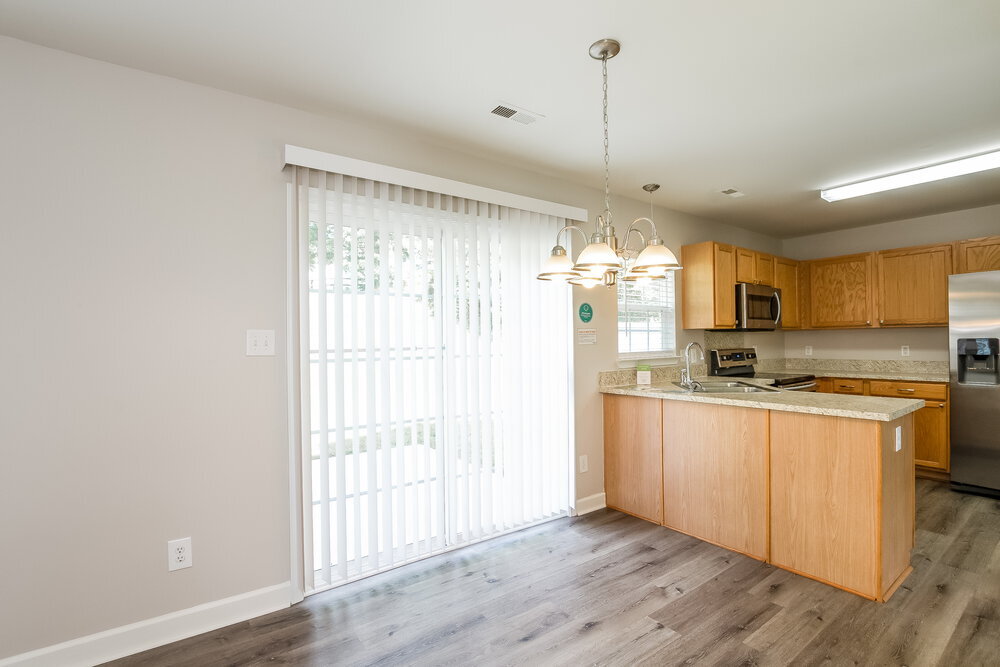 Building Photo - 248 Patrick Ave SW