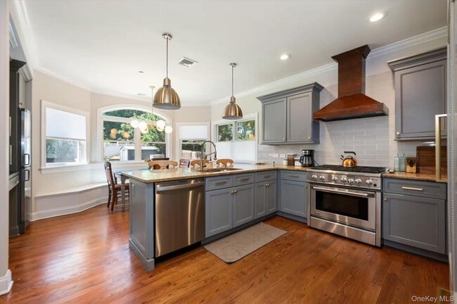 Building Photo - 107 Puritan Dr