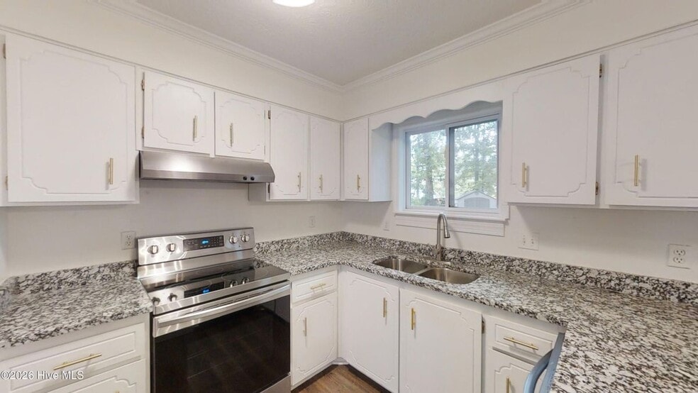 Building Photo - 4139 Fair Oaks Rd