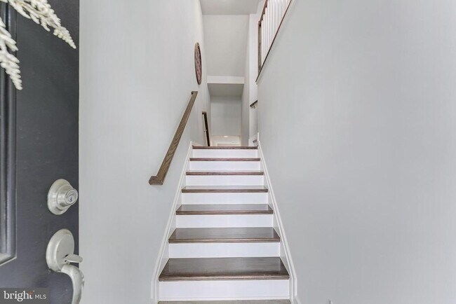 Building Photo - 42403 Arcola Vista Terrace