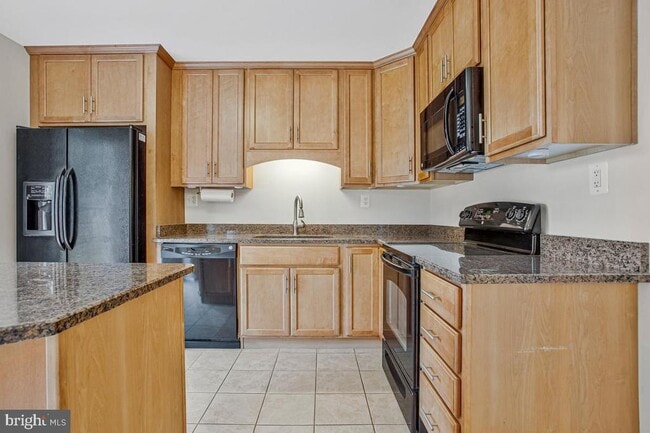 Building Photo - 1420 Knight Ave