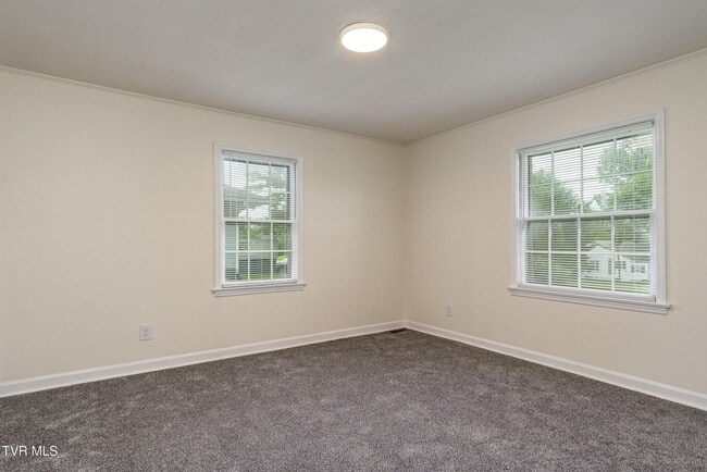 Building Photo - 3 Bedroom 2 Bathroom Home in Greeneville, TN
