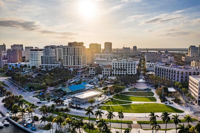 Building Photo - 651 Okeechobee Blvd