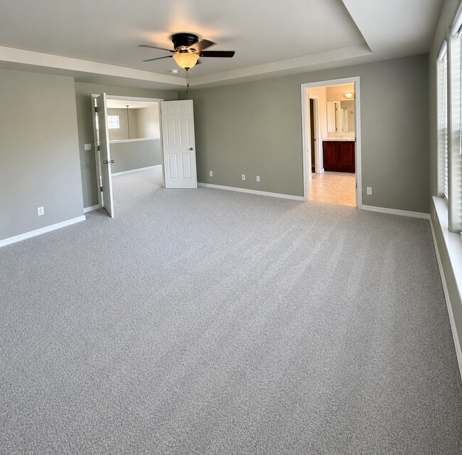 Building Photo - 60974 Snowbrush Dr