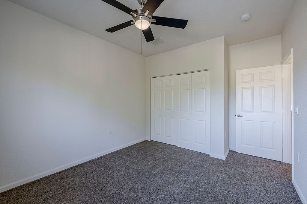 Building Photo - 805 Middleton Dr SW