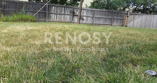 Building Photo - Spacious 4-Bedroom Duplex Near Anschutz Medical Campus – Available Now!